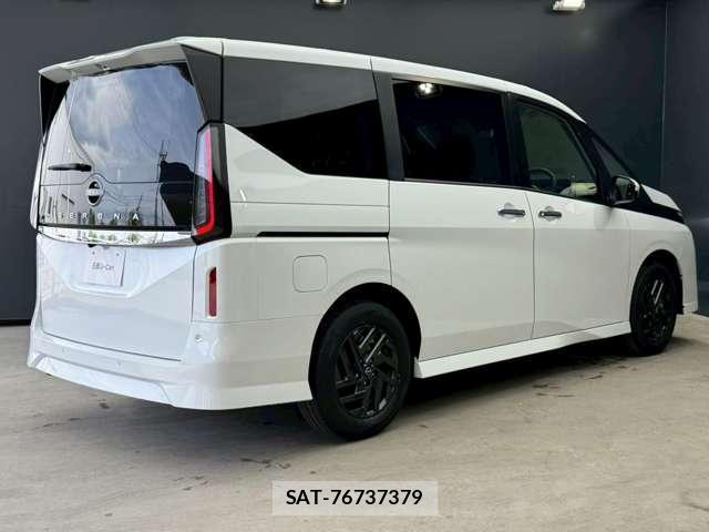 Nissan SERENA 2026-05 8010597-1