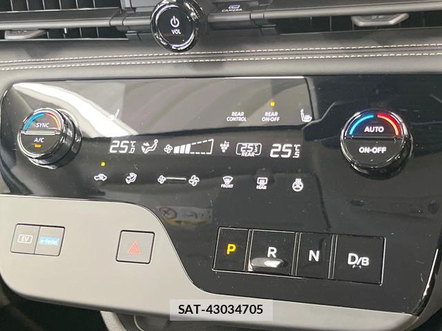 Nissan SERENA 2024-05 8011095-6