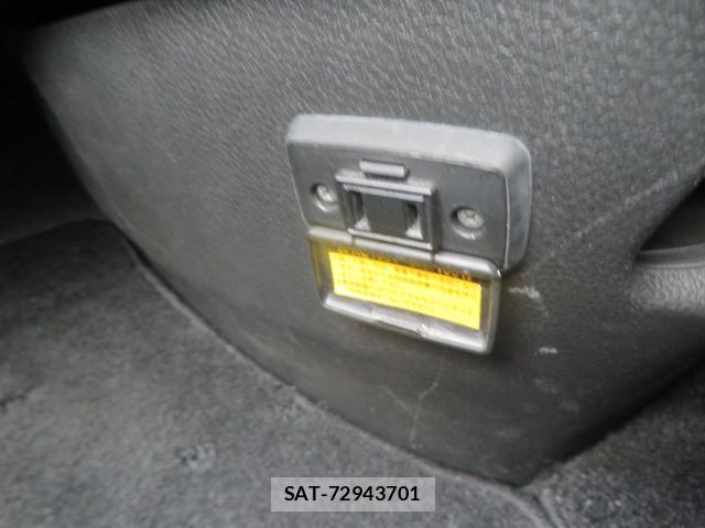 Nissan SERENA 2015-09 8012004-19