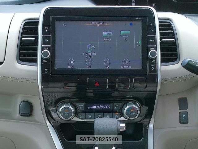 Nissan SERENA 2016-10 8012041-6