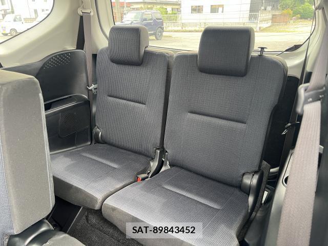 Toyota SIENTA 2018-02 8002983-11