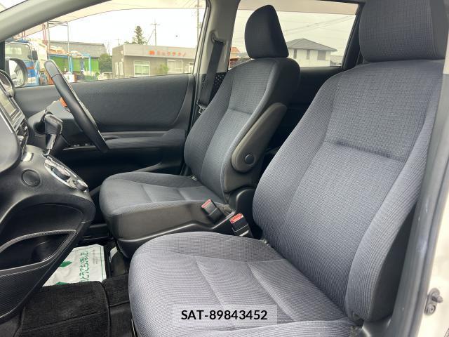 Toyota SIENTA 2018-02 8002983-5