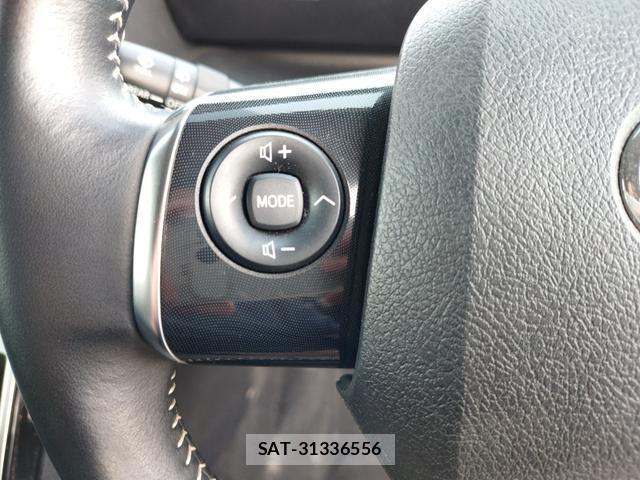 Toyota SIENTA 2021-09 8003195-11