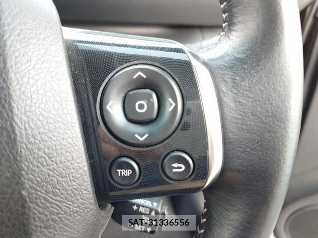 Toyota SIENTA 2021-09 8003195-12