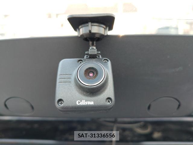 Toyota SIENTA 2021-09 8003195-2