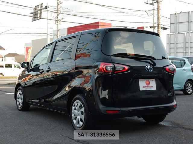 Toyota SIENTA 2021-09 8003195-6