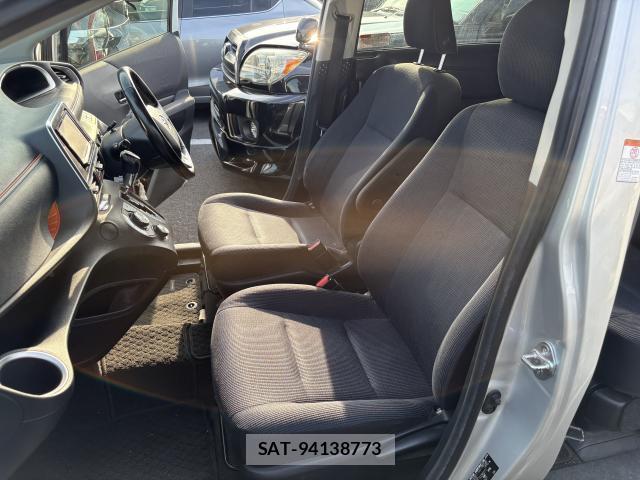 Toyota SIENTA 2016-03 8003388-5