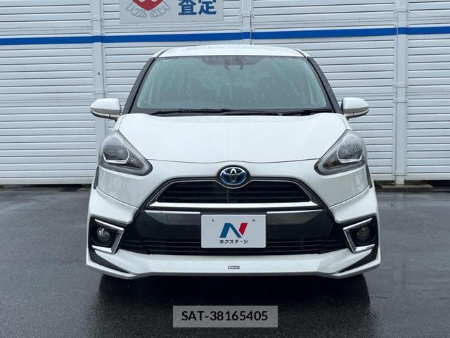 Toyota SIENTA 2018-02 8003632-13