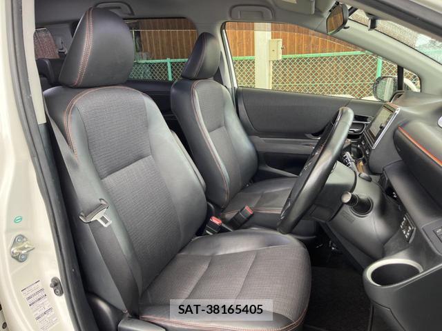 Toyota SIENTA 2018-02 8003632-6