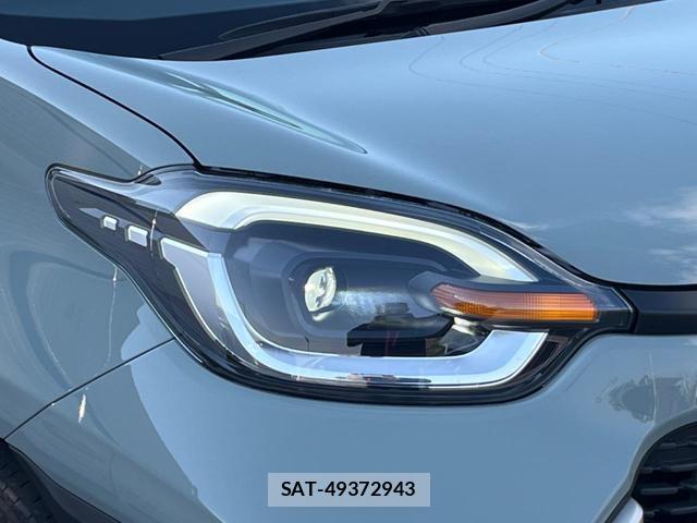 Toyota SIENTA 2023-10 8003635-12