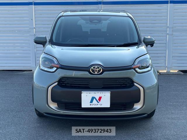 Toyota SIENTA 2023-10 8003635-13