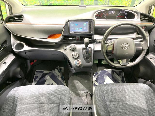 Toyota SIENTA 2015-10 8005008-1