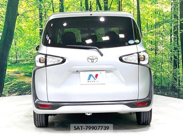 Toyota SIENTA 2015-10 8005008-15