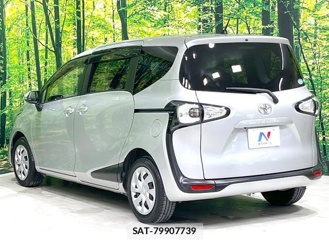 Toyota SIENTA 2015-10 8005008-17