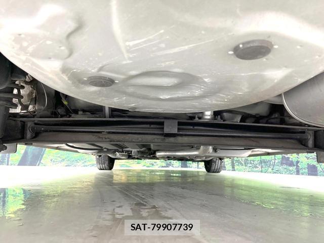 Toyota SIENTA 2015-10 8005008-19