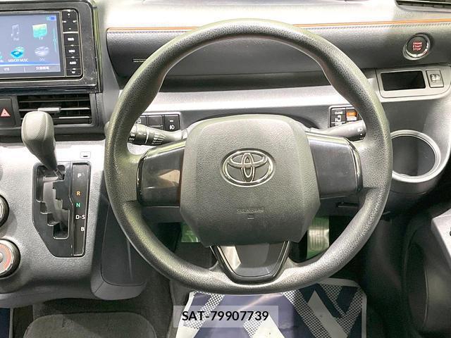 Toyota SIENTA 2015-10 8005008-7