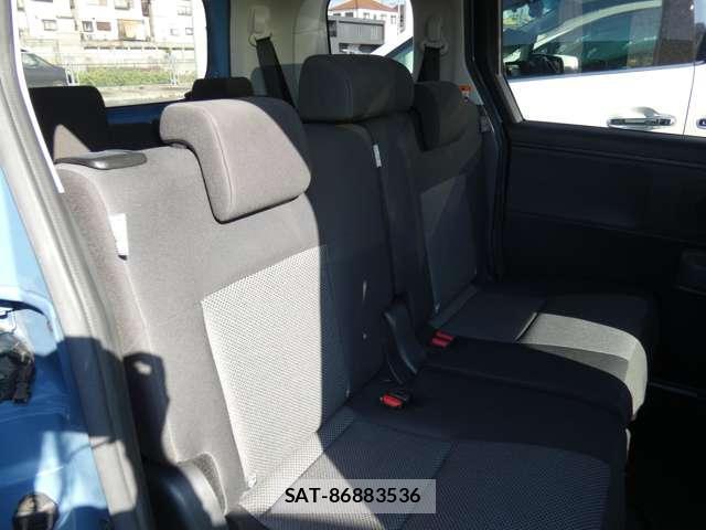 Toyota SIENTA 2023-04 8005505-6