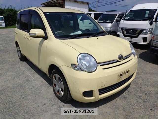 Toyota SIENTA 2010-07 8005622-3