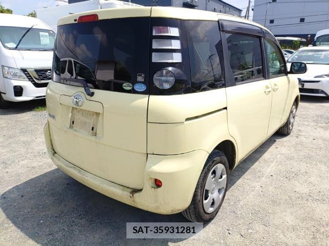 Toyota SIENTA 2010-07 8005622-4