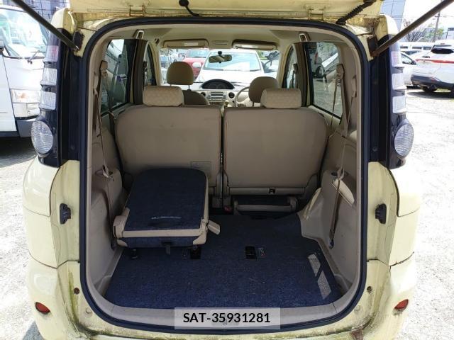 Toyota SIENTA 2010-07 8005622-7