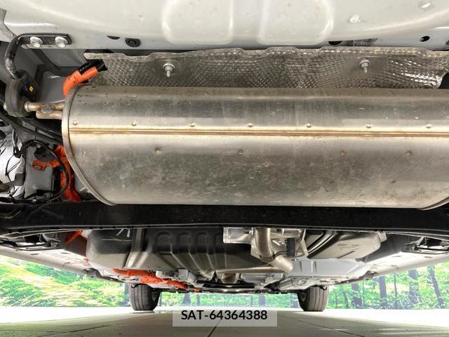 Toyota SIENTA 2025-09 8006735-18