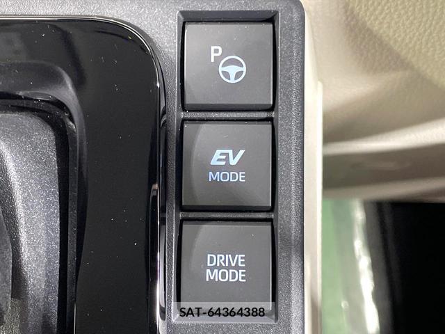 Toyota SIENTA 2025-09 8006735-5