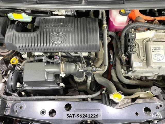 Toyota SIENTA 2016-05 8006737-17