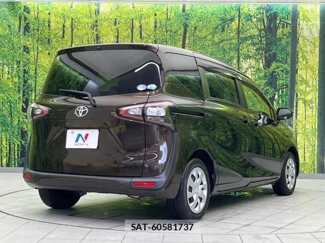 Toyota SIENTA 2017-11 8007207-17