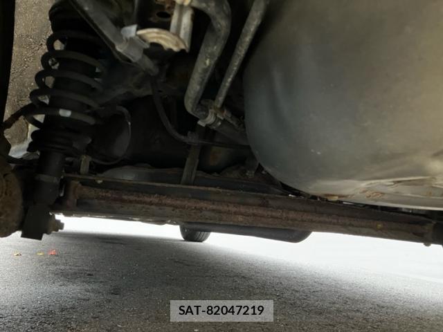 Toyota SIENTA 2012-09 8008322-10
