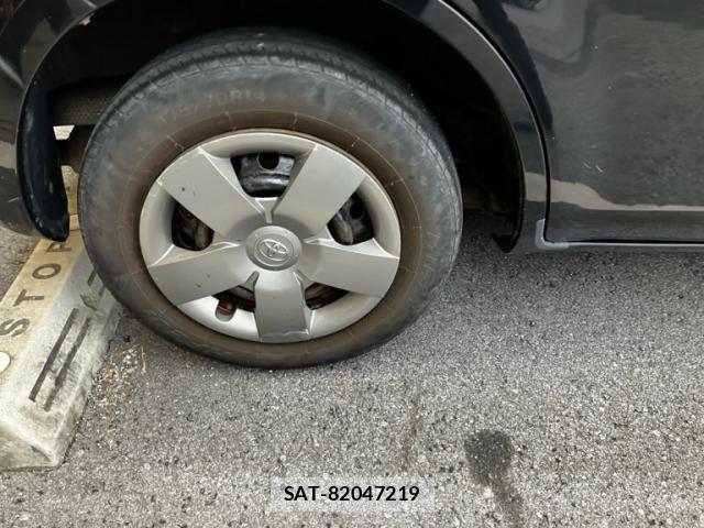 Toyota SIENTA 2012-09 8008322-4