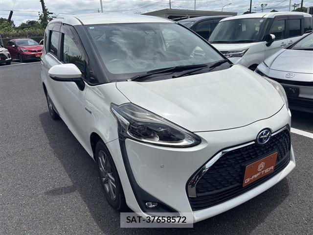 Toyota SIENTA 2018-09 8008451-0