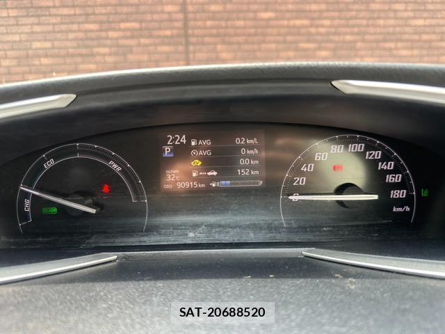 Toyota SIENTA 2021-02 8008512-15