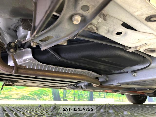 Toyota SIENTA 2020-11 8008657-18