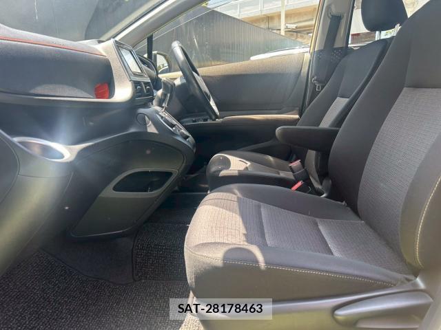 Toyota SIENTA 2019-05 8008947-14