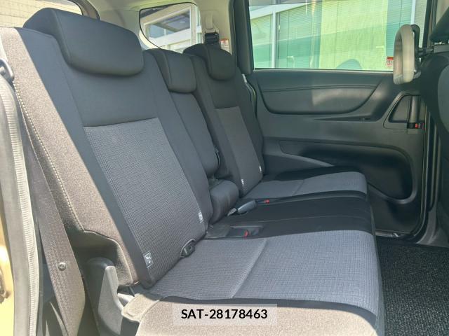 Toyota SIENTA 2019-05 8008947-15