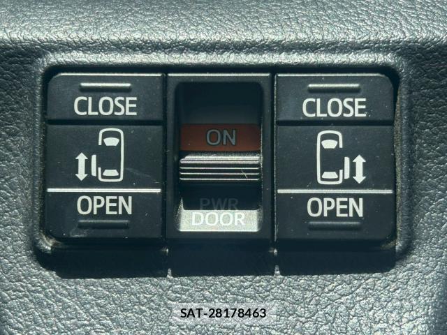 Toyota SIENTA 2019-05 8008947-8