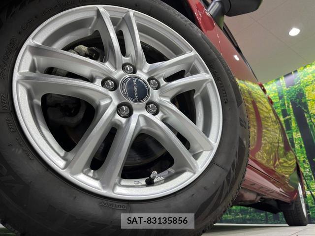 Toyota SIENTA 2018-07 8009259-13
