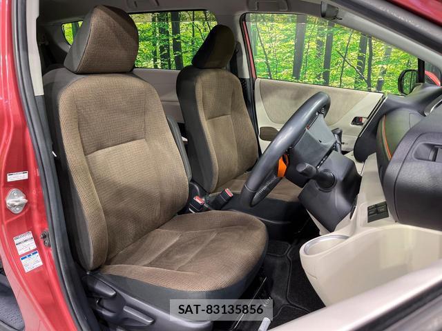 Toyota SIENTA 2018-07 8009259-7