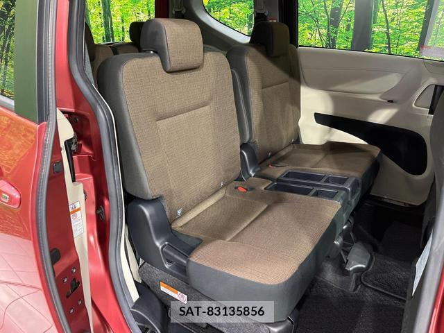Toyota SIENTA 2018-07 8009259-8
