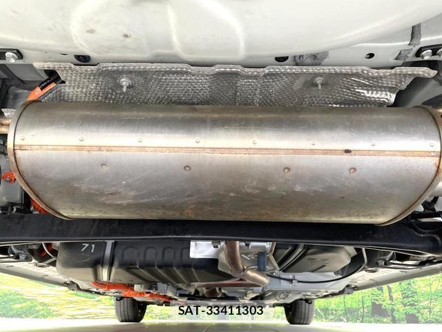 Toyota SIENTA 2023-10 8010448-19