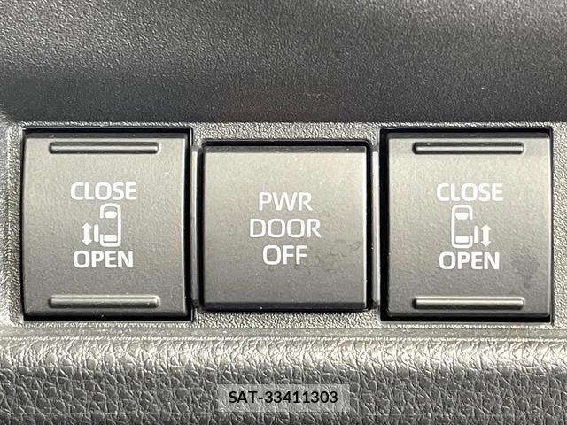 Toyota SIENTA 2023-10 8010448-5