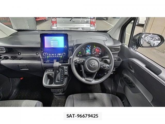 Toyota SIENTA 2023-07 8010566-2