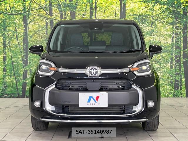 Toyota SIENTA 2023-09 8011758-15