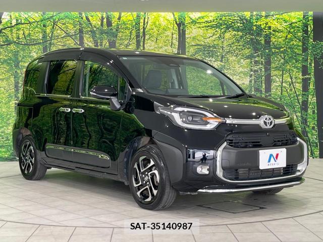 Toyota SIENTA 2023-09 8011758-17