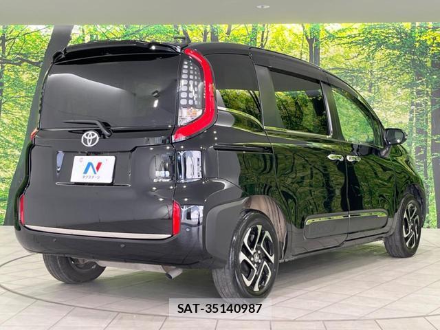 Toyota SIENTA 2023-09 8011758-18
