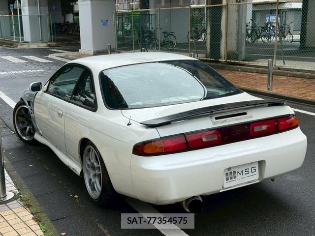 Nissan SILVIA 1996-05 8008426-3