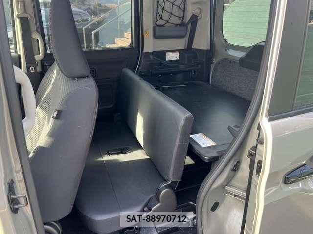Suzuki SPACIA 2022-09 8003205-4