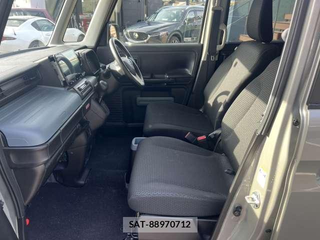 Suzuki SPACIA 2022-09 8003205-8