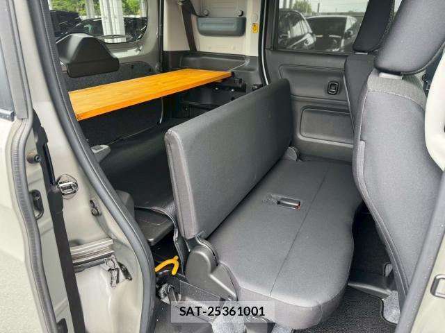 Suzuki SPACIA 2024-09 8006492-5