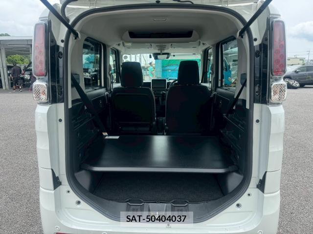 Suzuki SPACIA 2022-10 8006493-6